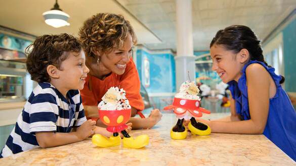 Disney Cruises Disney Fantasy - Sweet on You.jpg